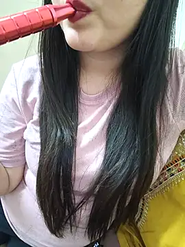 Snapshot of neelam_rawat chatting on 05/27/26, 06:49 neelam rawat online show from 05/27/26, 06:49