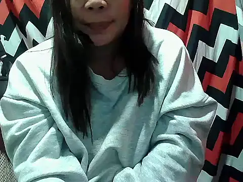 pinaylynlyn online show from 07/28/26, 11:05