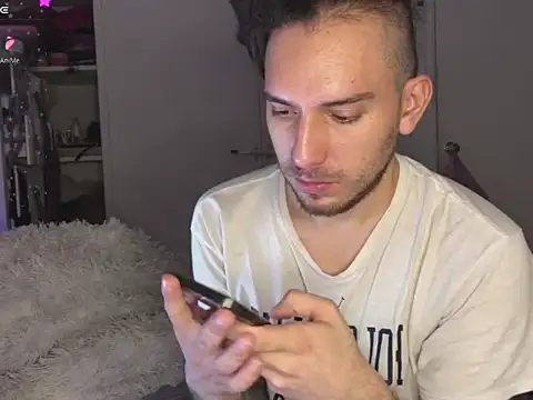 DreadObsessionxX online show from 06/04/26, 07:58