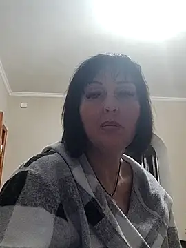 Snapshot of HelgaDennis chatting on 04/28/26, 05:51 HelgaDennis online show from 04/28/26, 05:51