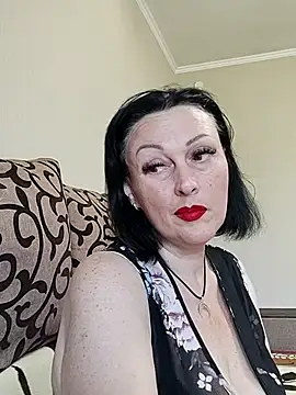 HelgaDennis online show from 07/04/26, 10:43