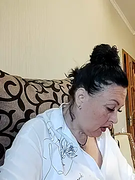 HelgaDennis online show from 07/05/26, 03:45