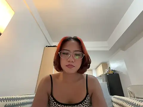 Snapshot of misscutee chatting on 06/05/26, 02:01 misscutee online show from 06/05/26, 02:01