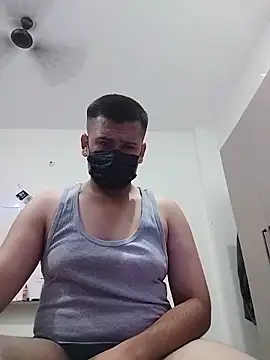 Small dick 069 online show from 06/06/26, 03:39