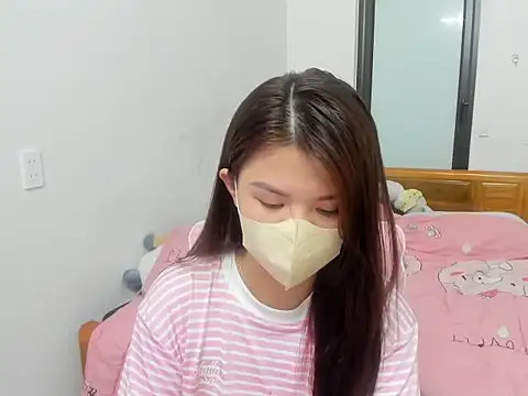 Snapshot of Chi_xinh19 chatting on 06/06/26, 03:28 Chi xinh19 online show from 06/06/26, 03:28