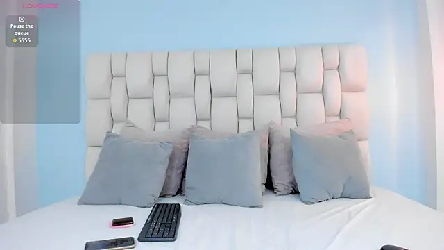 laraa sweet online show from 07/29/26, 12:25