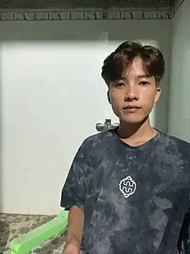 Nguyencuong1999 online show from 05/16/26, 02:49