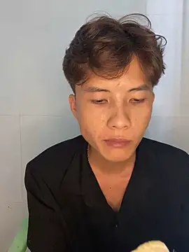 Nguyencuong1999 online show from 05/23/26, 05:12