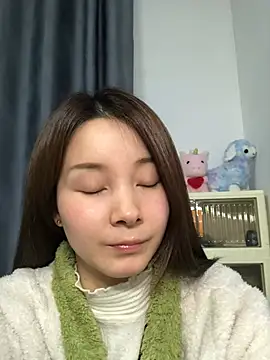 Snapshot of Tingting-rd chatting on 03/23/26, 10:08 Tingting-rd online show from 03/23/26, 10:08