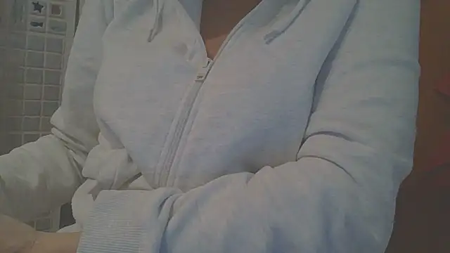 Snapshot of FedericaItaliana chatting on 03/27/26, 01:44 FedericaItaliana online show from 03/27/26, 01:44
