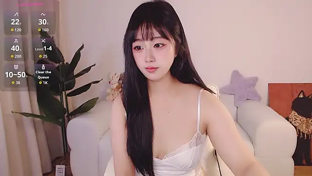 Snapshot of Luck-256 chatting on 06/05/26, 05:29 Luck-256 online show from 06/05/26, 05:29