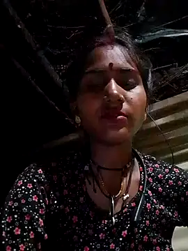 Snapshot of Rajni_sahu chatting on 06/08/26, 06:08 Rajni sahu online show from 06/08/26, 06:08