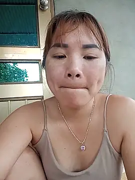 -Bangi- online show from 05/17/26, 03:04