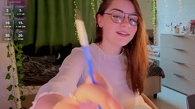 dark honey  online show from 07/20/26, 03:03