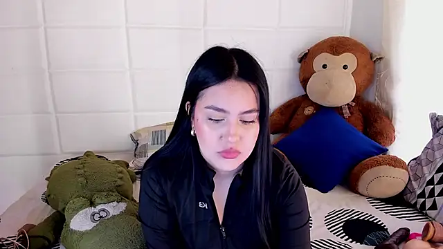 Sofiia Vega  online show from 06/10/26, 01:10