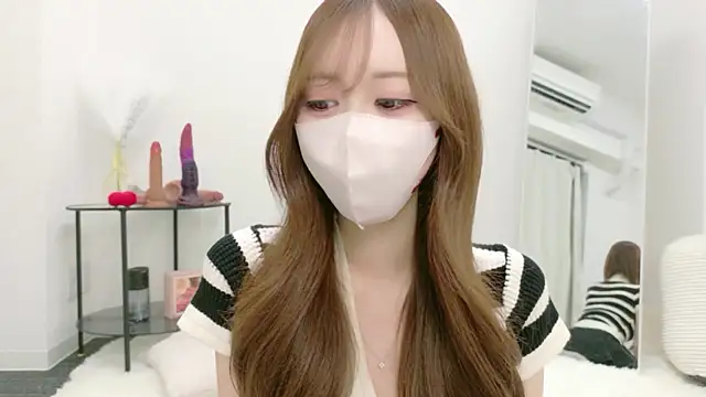 salachan v online show from 07/25/26, 10:13