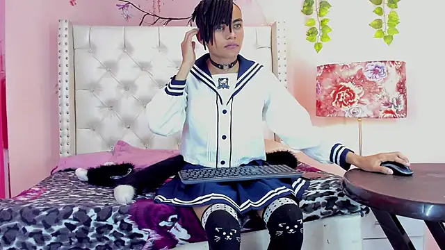 Snapshot of romeo_laurient chatting on 03/24/26, 08:14 romeo laurient online show from 03/24/26, 08:14