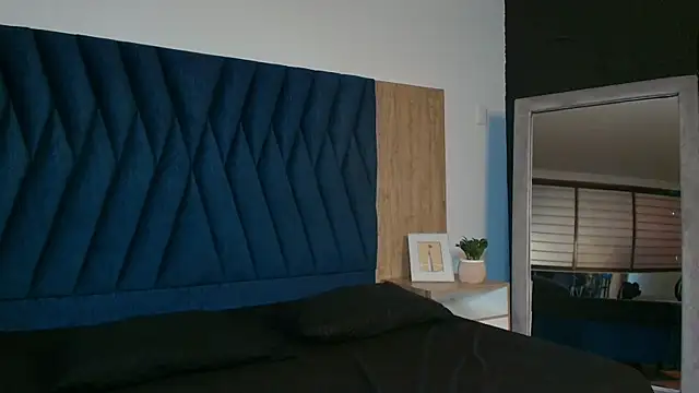 lio     online show from 05/01/26, 03:00