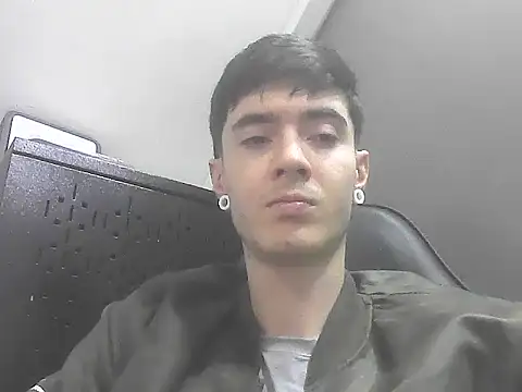 lio     online show from 05/17/26, 05:16