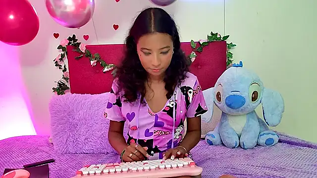 Ellie Cute7 online show from 06/11/26, 07:34