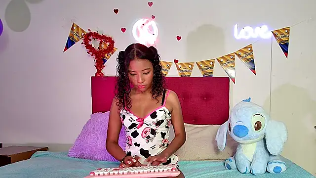 Ellie Cute7 online show from 07/13/26, 07:38