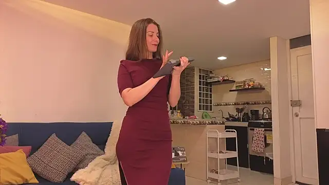natashakinski online show from 07/28/26, 08:12