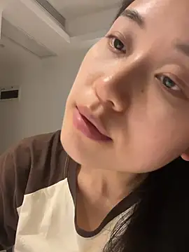 Snapshot of A-Kristen chatting on 04/30/26, 03:07 A-Kristen online show from 04/30/26, 03:07