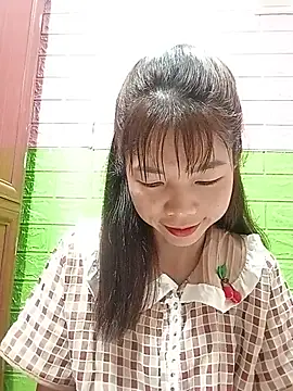 AmyLinee01 online show from 06/19/26, 08:18