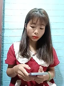 AmyLinee01 online show from 07/20/26, 11:56