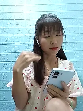 AmyLinee01 online show from 07/26/26, 11:17