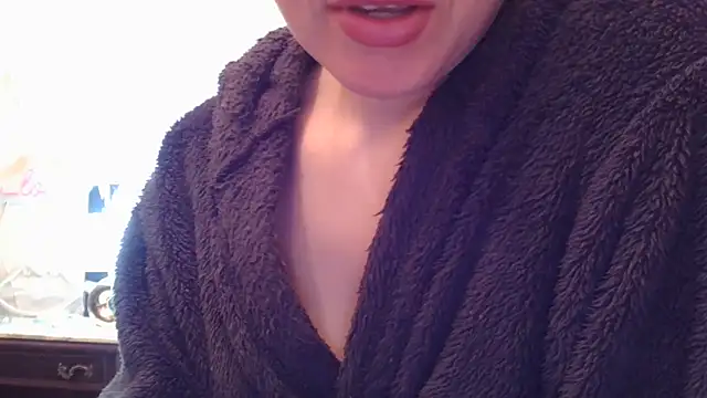 Snapshot of mery_lou20252 chatting on 03/31/26, 04:18 mery lou20252 online show from 03/31/26, 04:18