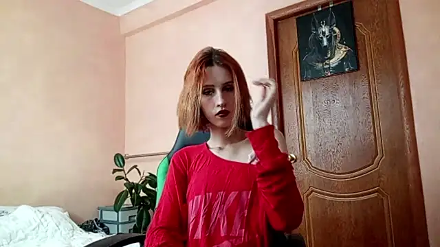 Snapshot of SirenFrost chatting on 06/09/26, 01:34 SirenFrost online show from 06/09/26, 01:34
