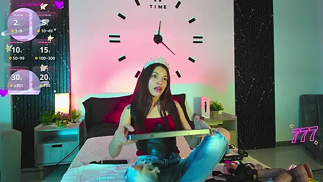 Snapshot of aurora_petitee chatting on 04/02/26, 12:58 aurora petitee online show from 04/02/26, 12:58