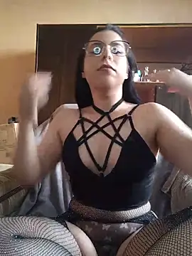 Rue the witch6 online show from 05/25/26, 02:45