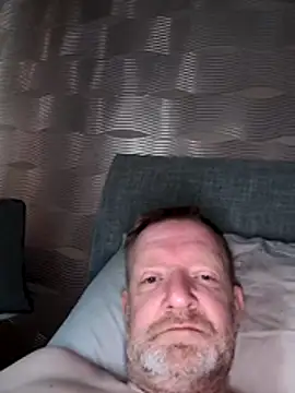 Notiesfuk online show from 07/05/26, 12:34
