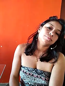 AngelicaStorms online show from 06/11/26, 02:59