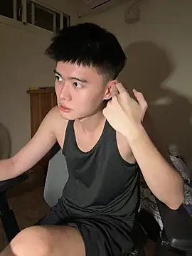 CalvinHY online show from 07/10/26, 08:00