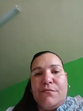 Snapshot of Zuleyka_69 chatting on 05/18/26, 10:15 Zuleyka 69 online show from 05/18/26, 10:15