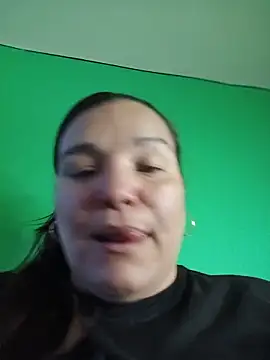 Snapshot of Zuleyka_69 chatting on 05/22/26, 10:04 Zuleyka 69 online show from 05/22/26, 10:04