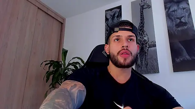 Santos ramirez1 online show from 07/28/26, 03:21