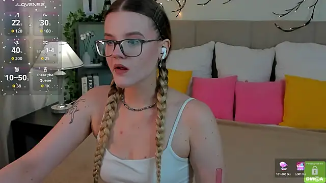 Emma peach online show from 07/16/26, 07:36