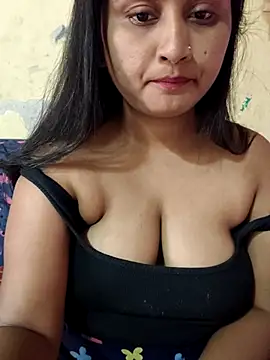 Snapshot of Tridha_2 chatting on 06/06/26, 08:52 Tridha 2 online show from 06/06/26, 08:52