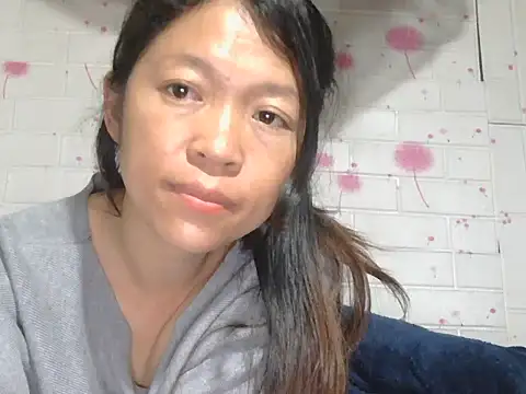 Snapshot of kimori66 chatting on 03/23/26, 05:17 kimori66 online show from 03/23/26, 05:17