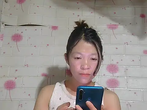 Snapshot of kimori66 chatting on 04/01/26, 03:53 kimori66 online show from 04/01/26, 03:53