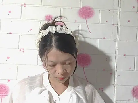 Snapshot of kimori66 chatting on 05/20/26, 01:06 kimori66 online show from 05/20/26, 01:06