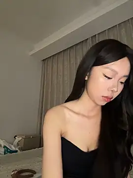 jolie 33 online show from 05/31/26, 01:18
