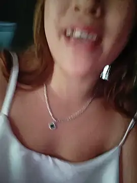 Snapshot of sena_baby chatting on 05/18/26, 12:29 sena baby online show from 05/18/26, 12:29