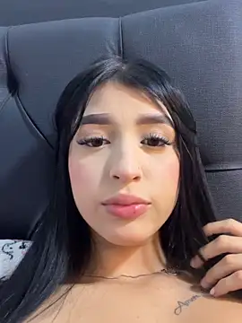 Snapshot of Hannaa_blondee chatting on 03/25/26, 12:38 Hannaa blondee online show from 03/25/26, 12:38