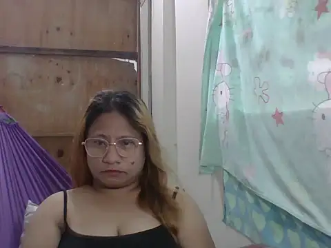 PinayChristine online show from 08/08/26, 08:27