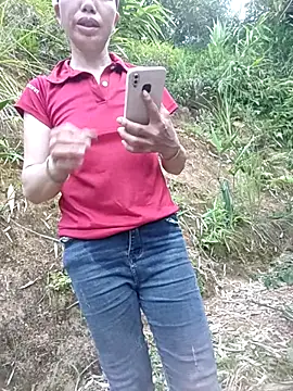 Snapshot of Lucky-beo chatting on 07/17/26, 11:39 Lucky-beo online show from 07/17/26, 11:39